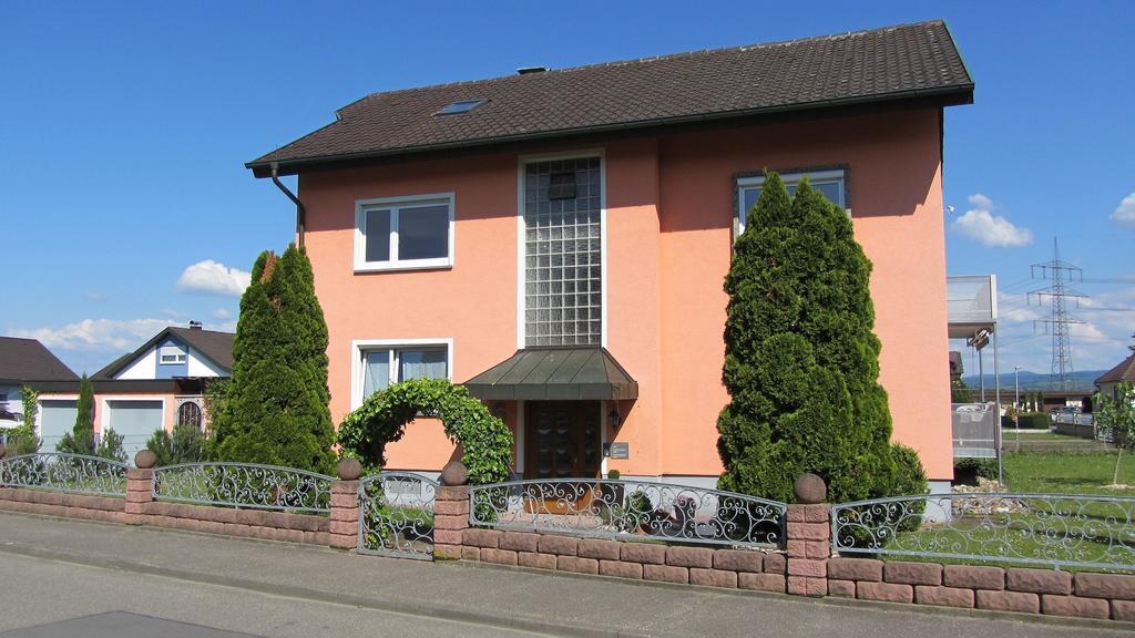 Fewo-Barbara-Rust Buitenkant foto